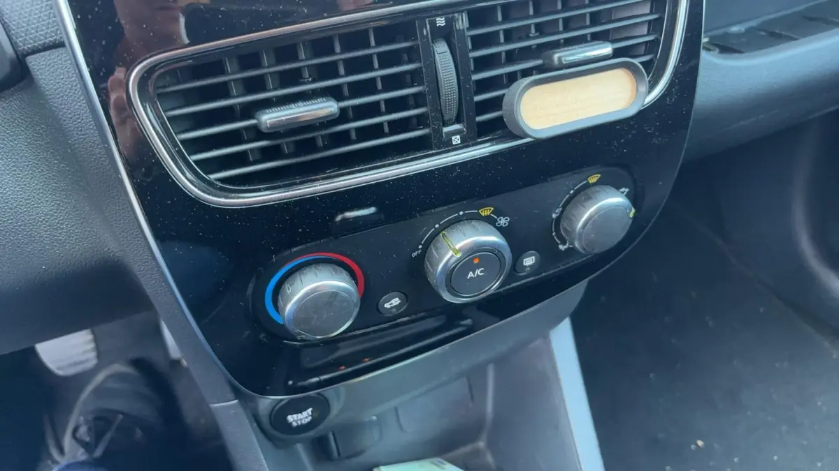 0.9 TCe Limited CARPLAY / KEYLESS / NAVI / AIRCO / PDC / DAB+ / BLUETOOTH / CRUISE / NL-AU