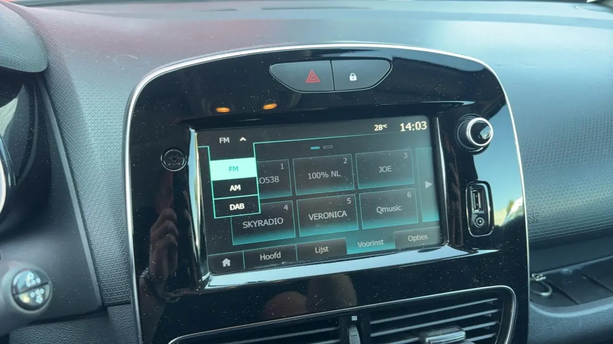 0.9 TCe Limited CARPLAY / KEYLESS / NAVI / AIRCO / PDC / DAB+ / BLUETOOTH / CRUISE / NL-AU
