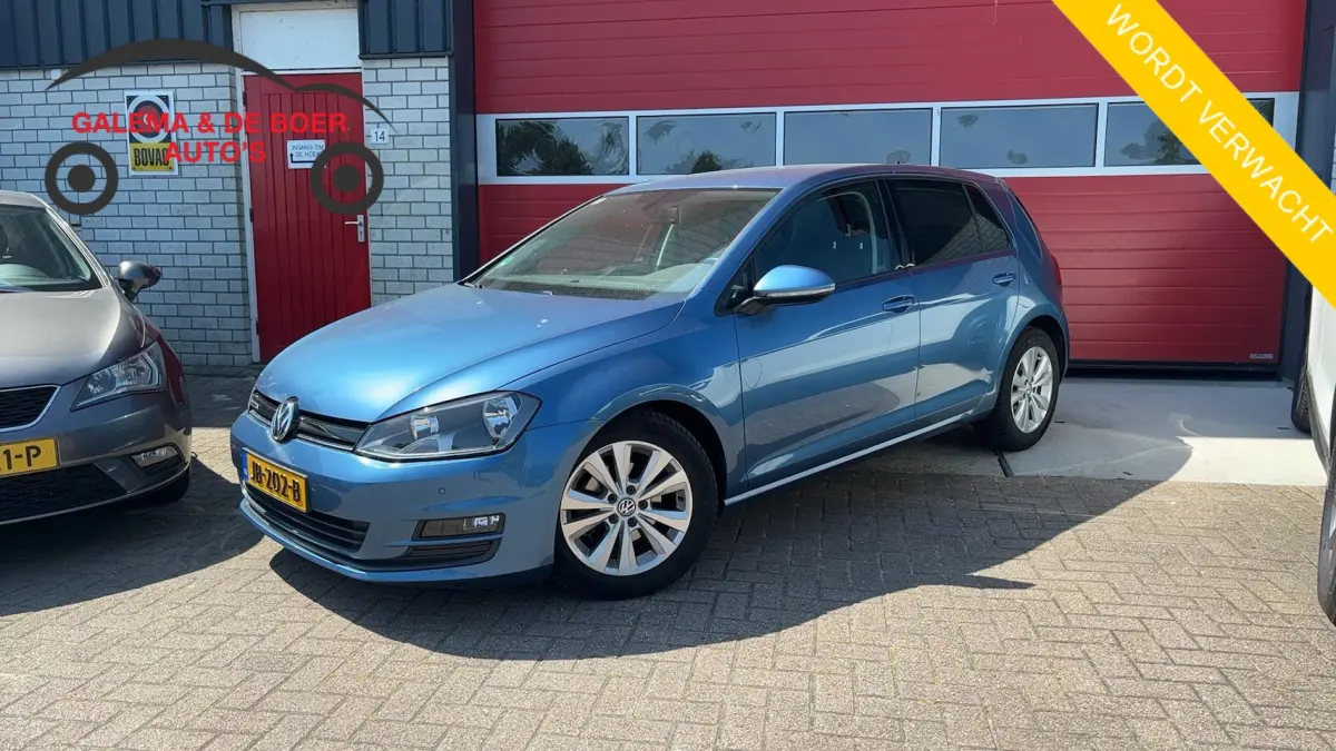 1.0 TSI Business Edition Connected TREKHAAK / CAMERA / NAVI / CLIMA / PDC / BLUETOOTH / CR