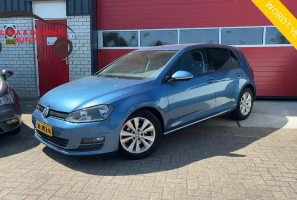 1.0 TSI Business Edition Connected TREKHAAK / CAMERA / NAVI / CLIMA / PDC / BLUETOOTH / CR