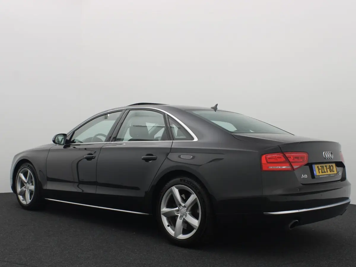 4.2 FSI quattro Pro Line+ SCHUIFDAK / KEYLESS / SOFTCLOSE / RONDOM CAMERA / TREKHAAK / NAV