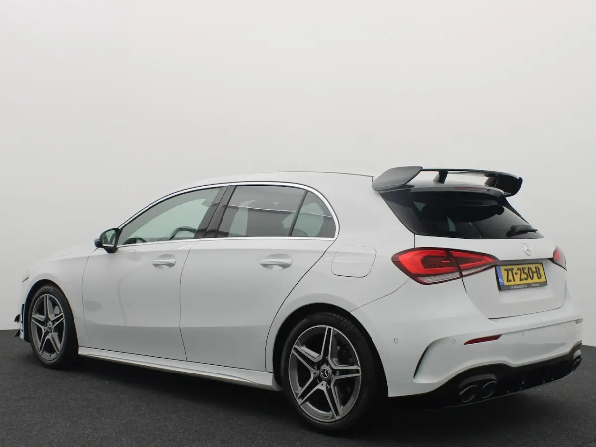 180 Business Solution AMG A45 AMG LOOK / WIDESCREEN / FULL LED / CARPLAY / CAMERA / STOELV