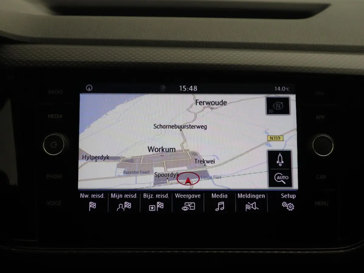 1.0 TSI Life TREKHAAK / NAVI / CLIMA / CARPLAY / PDC / BLUETOOTH / DAB+ / ACC / NL-AUTO