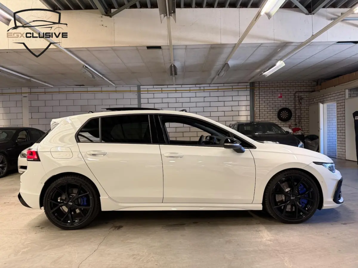 2.0 TSI 4Motion 8.5R Akra/Pano/H&K/HUD/ACC/Carplay