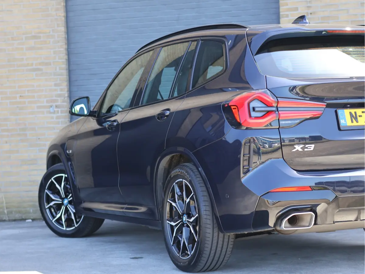 xDrive30e M Sport Pano | Laser | Haak | Org. NL | Leder