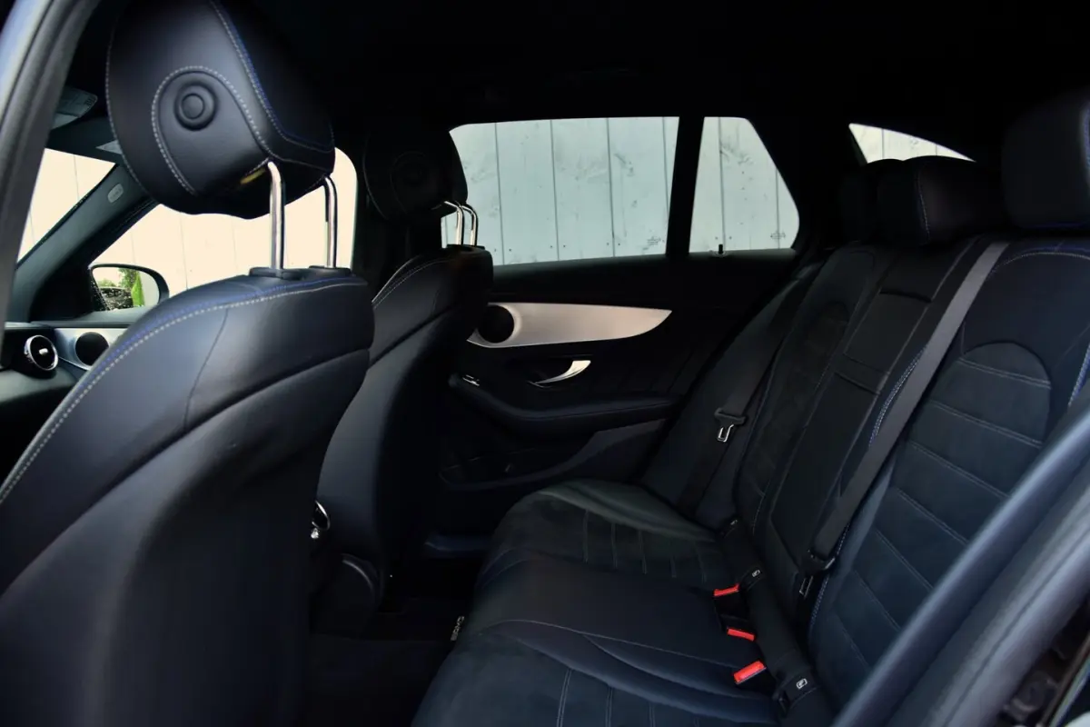 300 e Business Solution AMG Limited
