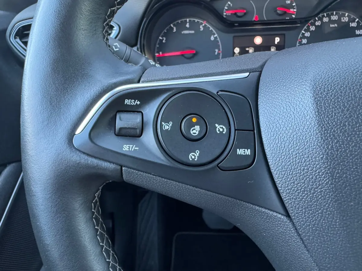 1.2 Turbo Innovation Automaat|Applecarplay|Stoel en Stuurverwarming