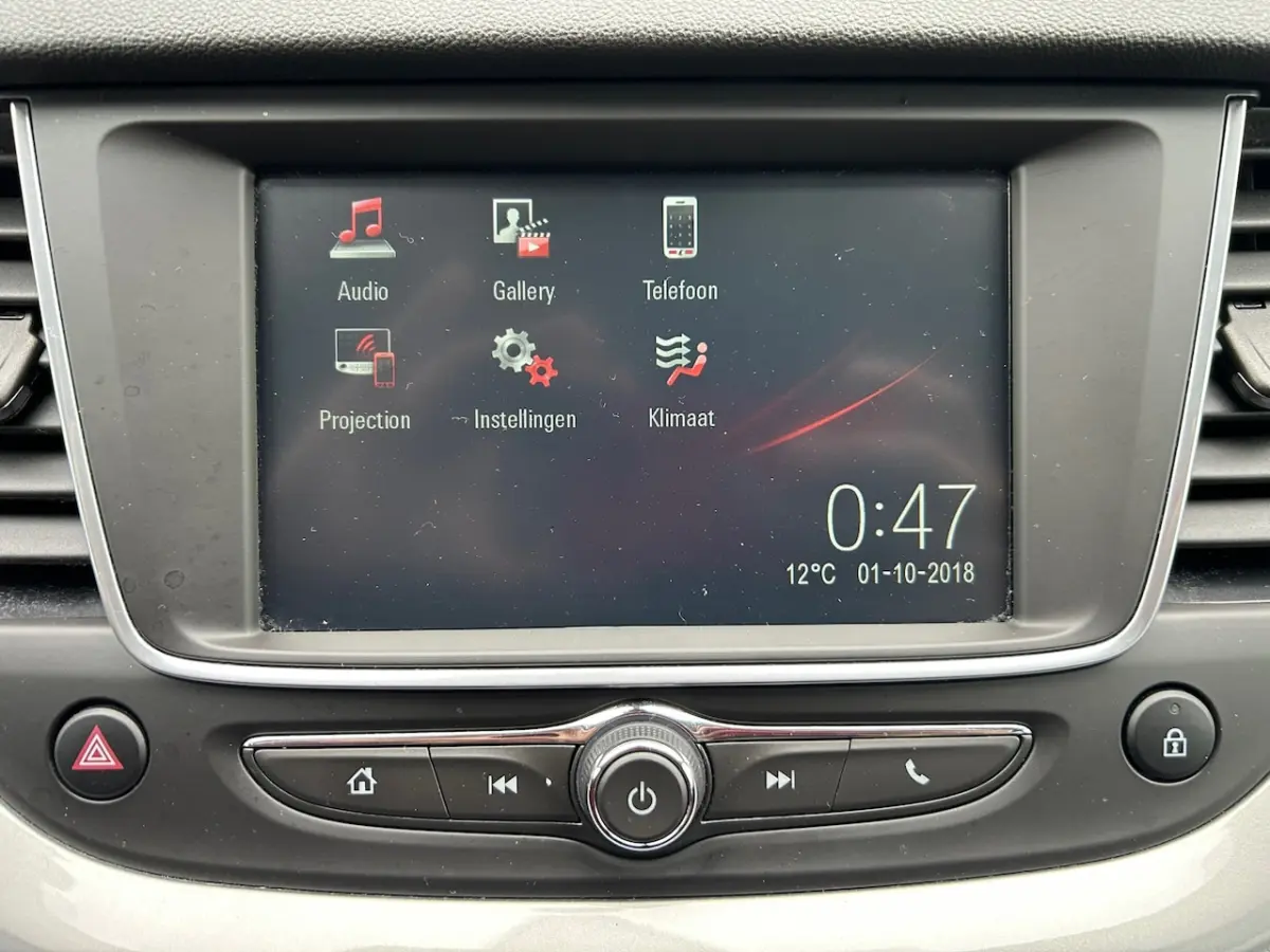 1.2 Turbo Online Edition Automaat|Cruise|Apple Carplay|Navi