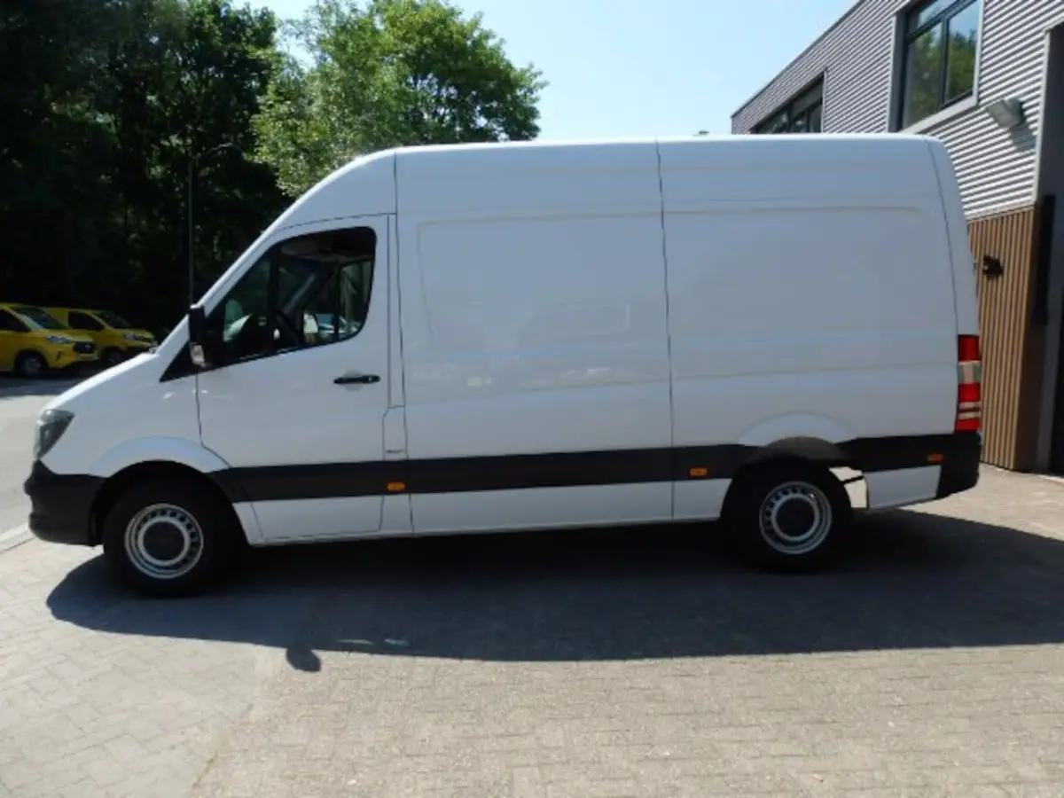 311 2.2 CDI 366 HD AUTOMAAT L2H2 AIRCO NAVI CRUISE TREKHAAK