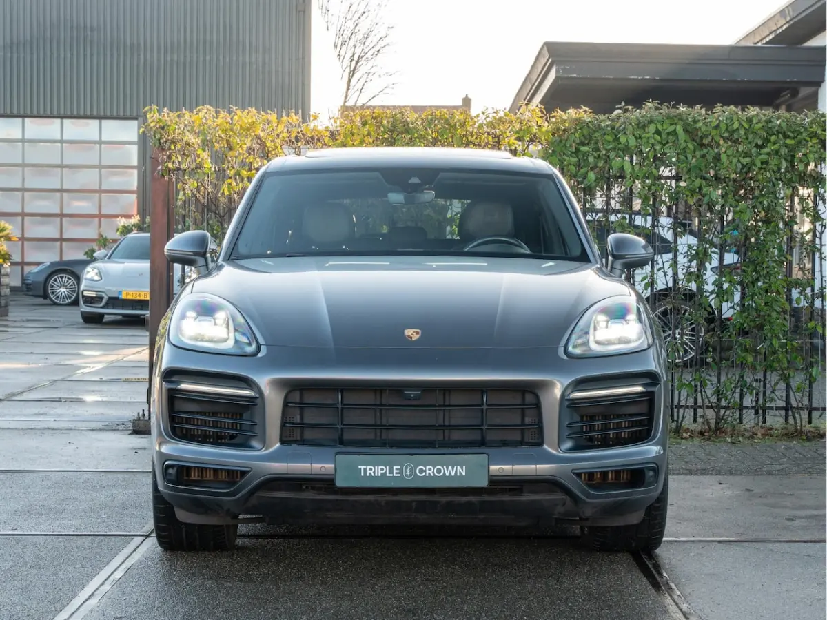 3.0 E-Hybrid | Sport Design | BTW | Panoramadak | Bose