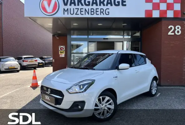 1.2 Style Smart Hybrid // DODEHOEK // ADAPT. CRUISE // CAMERA+SENSOREN // STOELVERWARMING