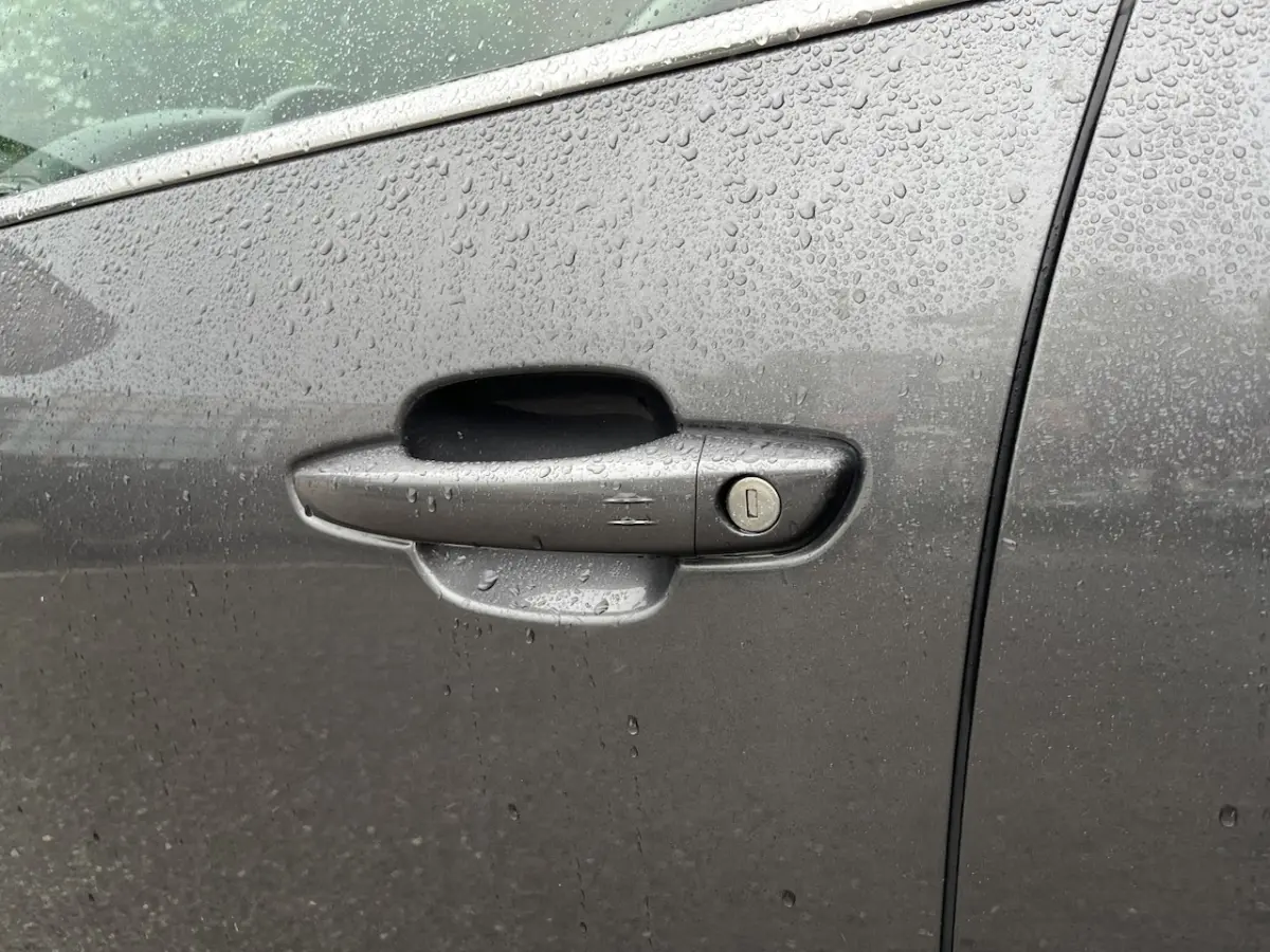 1.6 Plug-in Hybrid 225 Shine // SCHUIF-KANTELDAK // LEDER+ELEK. STOEL // ADAPT. CRUISE //