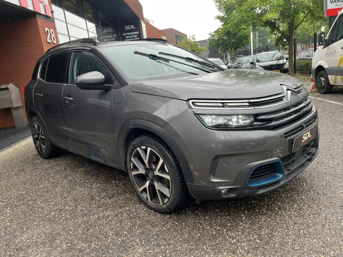1.6 Plug-in Hybrid 225 Shine // SCHUIF-KANTELDAK // LEDER+ELEK. STOEL // ADAPT. CRUISE //