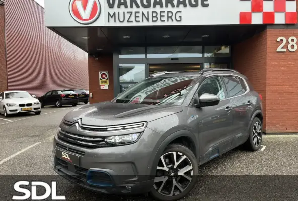 1.6 Plug-in Hybrid 225 Shine // SCHUIF-KANTELDAK // LEDER+ELEK. STOEL // ADAPT. CRUISE //