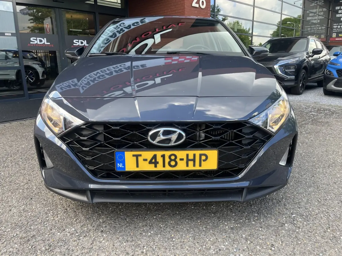 1.0 T-GDI Comfort Smart // CAMERA+SENSOREN // CRUISE // NAVI+CARPLAY // AIRCO //