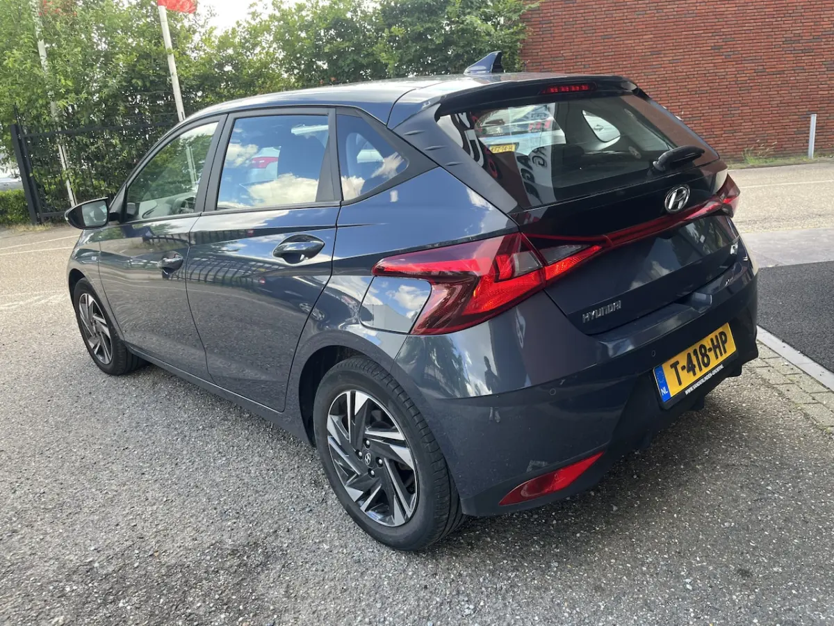 1.0 T-GDI Comfort Smart // CAMERA+SENSOREN // CRUISE // NAVI+CARPLAY // AIRCO //