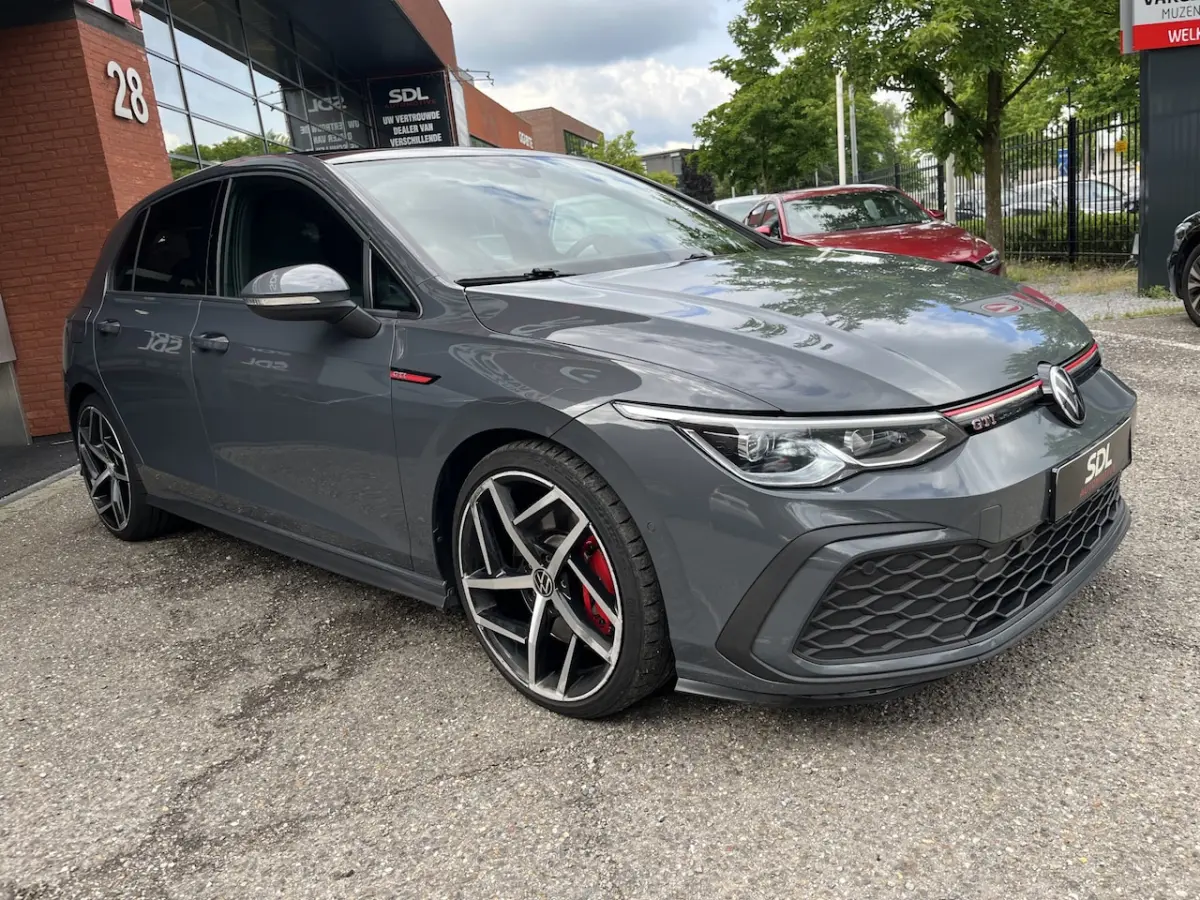 2.0 TSI GTI // ADAPT. CRUISE // SCHUIF-KANTELDAK // DODEHOEK // VIRTUAL COCKPIT // CAMERA+