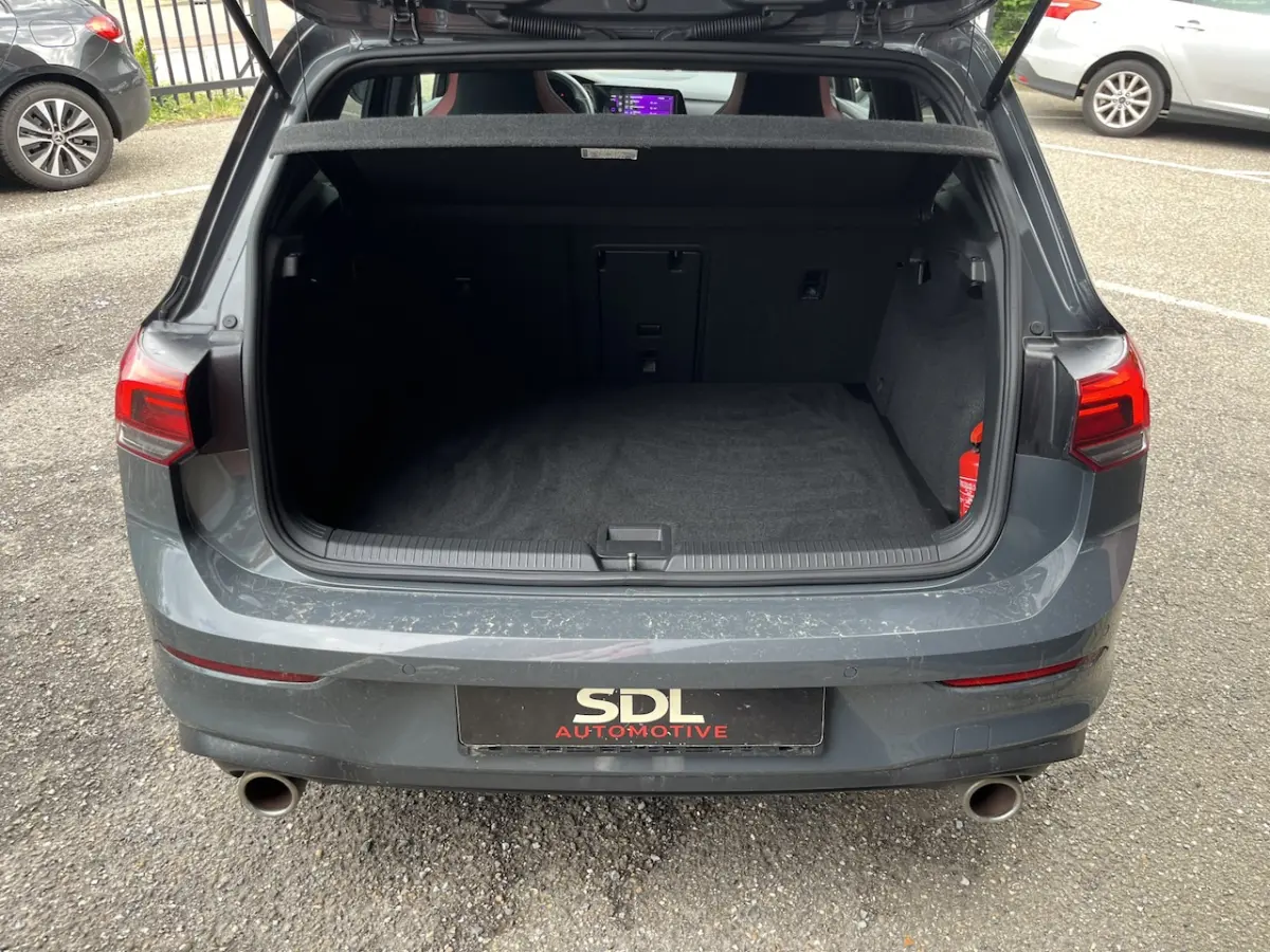 2.0 TSI GTI // ADAPT. CRUISE // SCHUIF-KANTELDAK // DODEHOEK // VIRTUAL COCKPIT // CAMERA+
