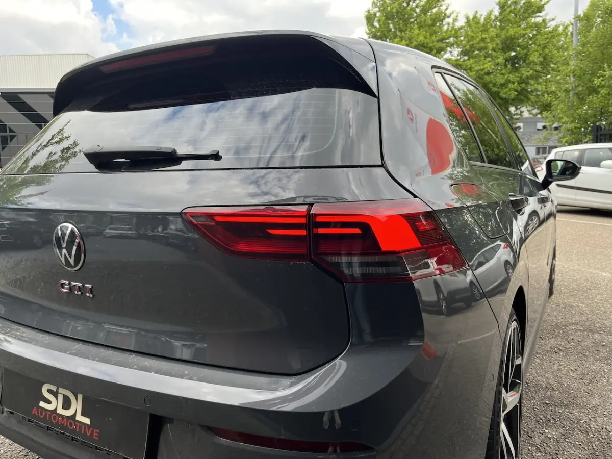 2.0 TSI GTI // ADAPT. CRUISE // SCHUIF-KANTELDAK // DODEHOEK // VIRTUAL COCKPIT // CAMERA+
