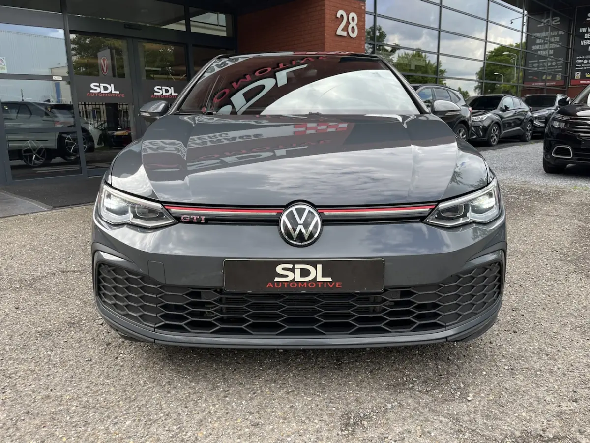 2.0 TSI GTI // ADAPT. CRUISE // SCHUIF-KANTELDAK // DODEHOEK // VIRTUAL COCKPIT // CAMERA+