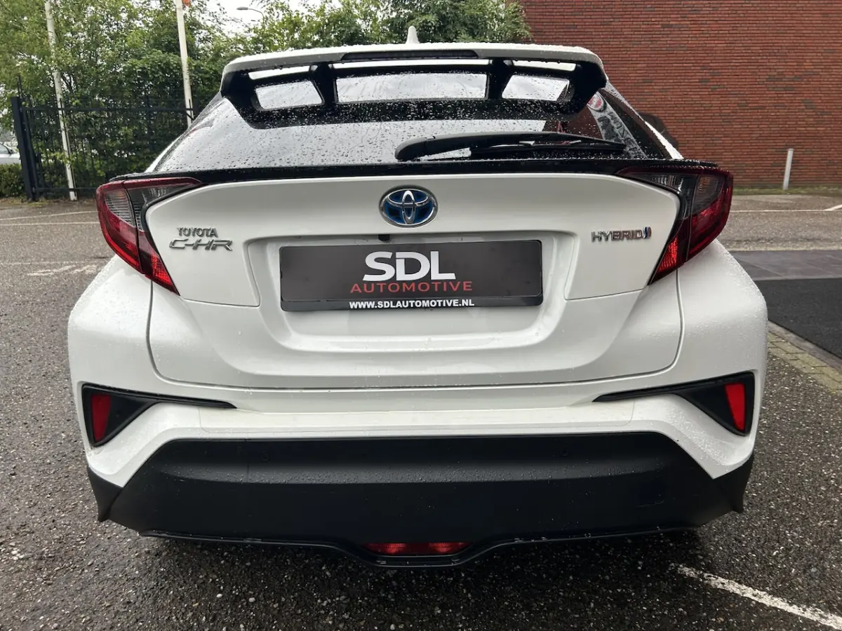 1.8 Hybrid Dynamic 58000KM Dealer Auto // FULL LED // APPLE CARPLAY / ANDROID AUTO // ADAP