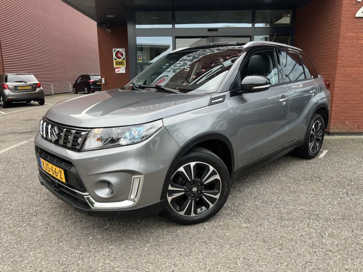 1.4 Boosterjet Stijl facelift // PANO SCHUIF-DAK // KEYLESS // ADAPTIV. CRUISE // CAMERA+S