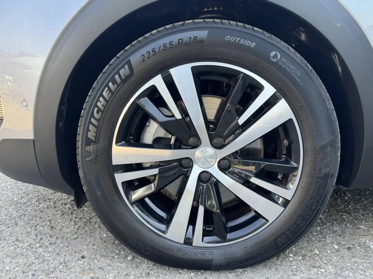 1.6 HYbrid 225 GT // SCHUIF-KANTELDAK // ADAPT. CRUISE // DODEHOEK // ELEK. ACHTERKLEP //