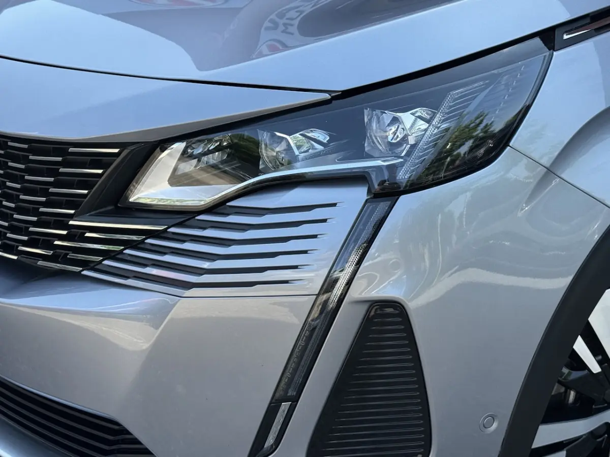 1.6 HYbrid 225 GT // SCHUIF-KANTELDAK // ADAPT. CRUISE // DODEHOEK // ELEK. ACHTERKLEP //