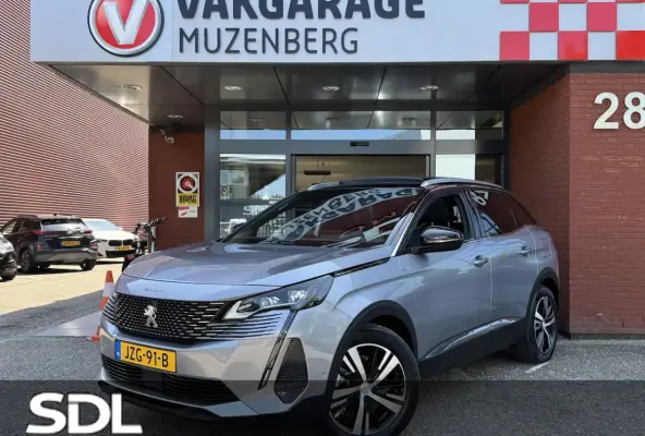 1.6 HYbrid 225 GT // SCHUIF-KANTELDAK // ADAPT. CRUISE // DODEHOEK // ELEK. ACHTERKLEP //