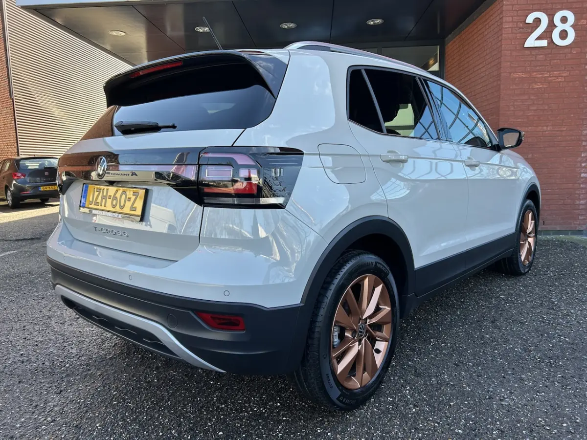 1.5 TSI Style // FULL LED // ADAP. CRUISE // VIRTUAL COCKPIT // CAMERA+SENSOREN // KEYLESS