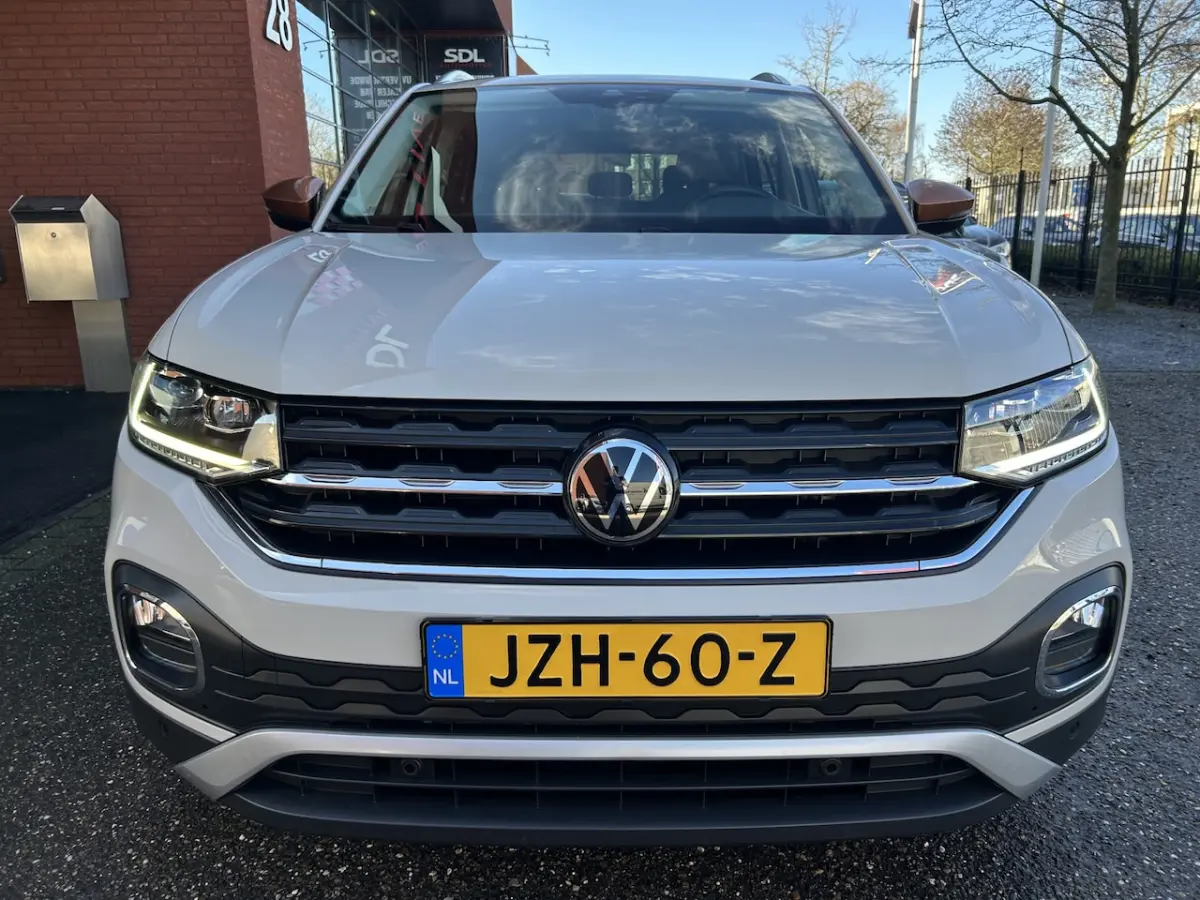 1.5 TSI Style // FULL LED // ADAP. CRUISE // VIRTUAL COCKPIT // CAMERA+SENSOREN // KEYLESS