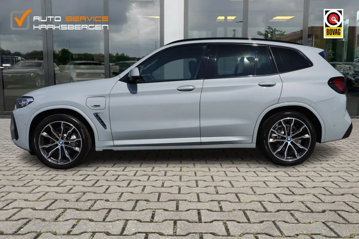 xDrive30e M-Sport | Pano | Leder | Trekhaak |