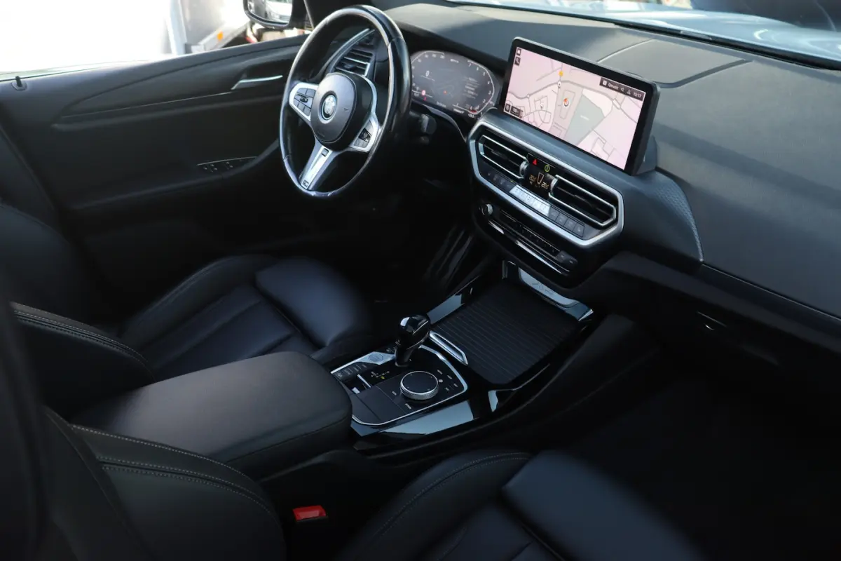 xDrive30e M-Sport | Pano | Leder | Trekhaak |