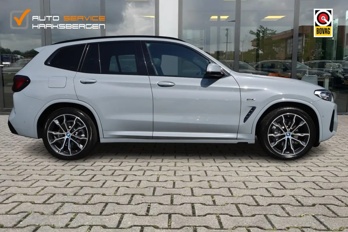 xDrive30e M-Sport | Pano | Leder | Trekhaak |