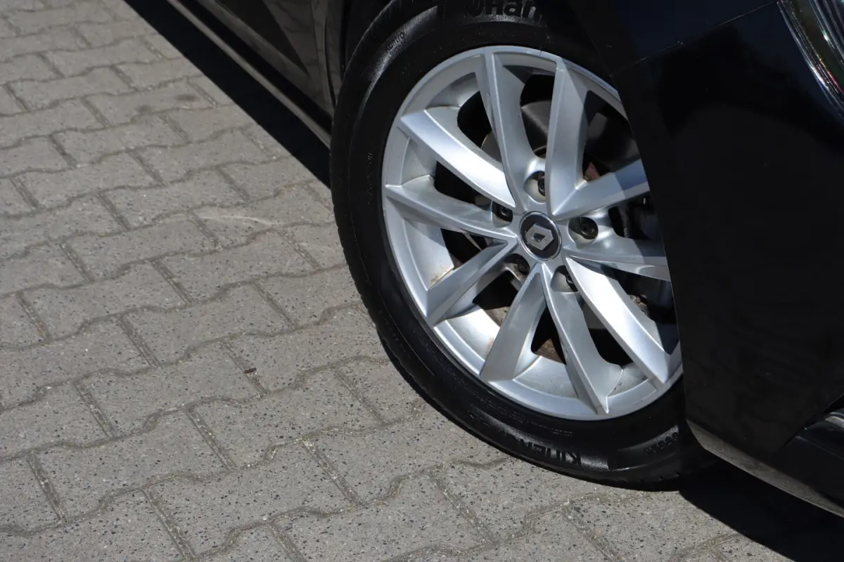 1.2 TCe Zen | Keyless | DAB | Leder/Alcantara |