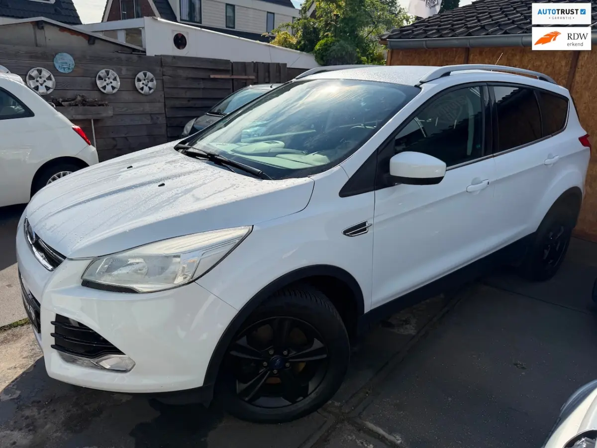 Ford Kuga 2015 Benzine Automatisch leasen