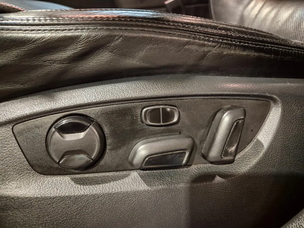 3.0 TSI Hybrid High Edition - Panoramadak - Leder - Stoelverw en Koeling - Elektr klep - E