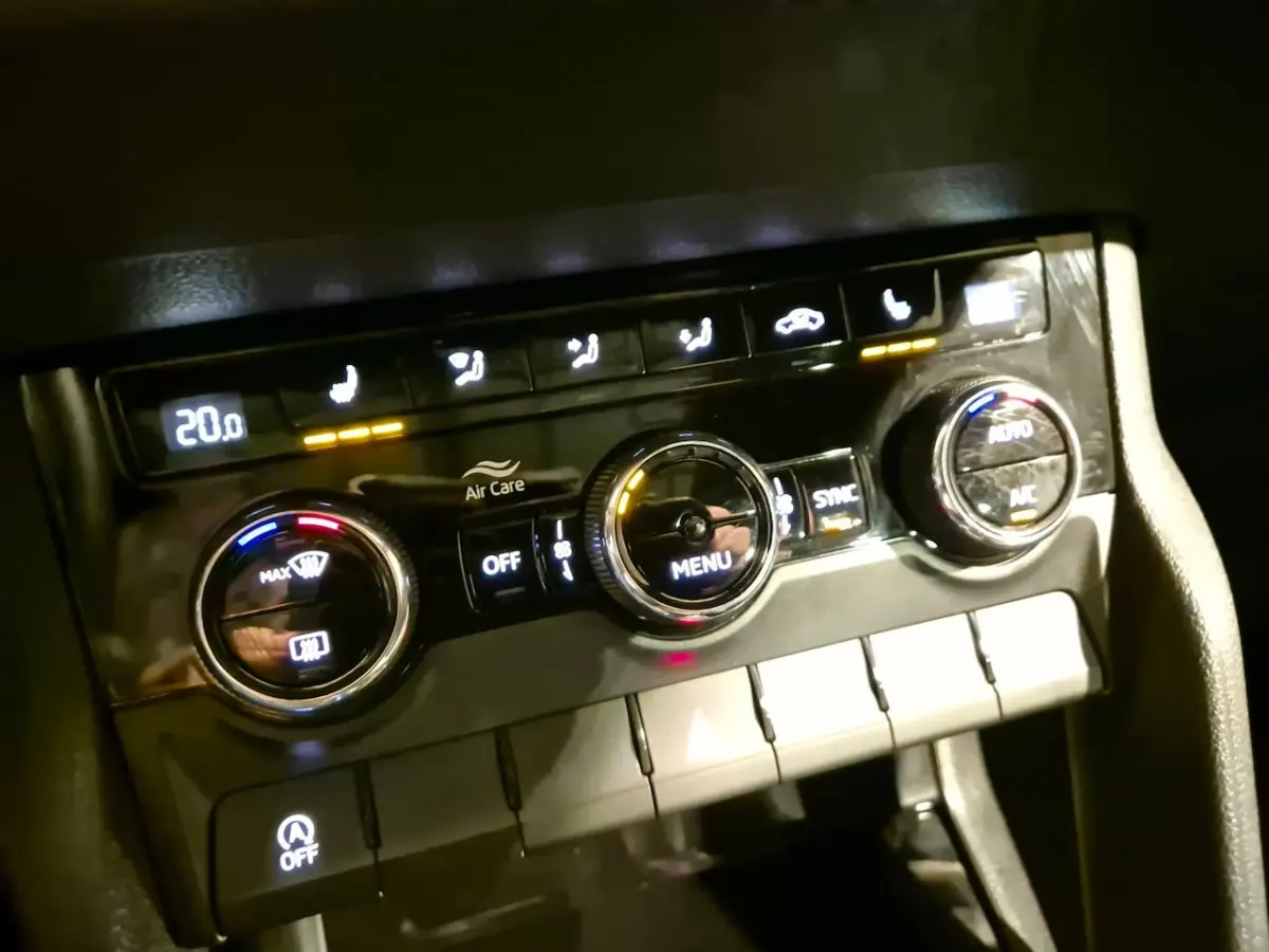 1.5 TSI ACT Sportline Business - Panoramadak - Stoel en Stuurverw - Adapt Cruise - CarPlay
