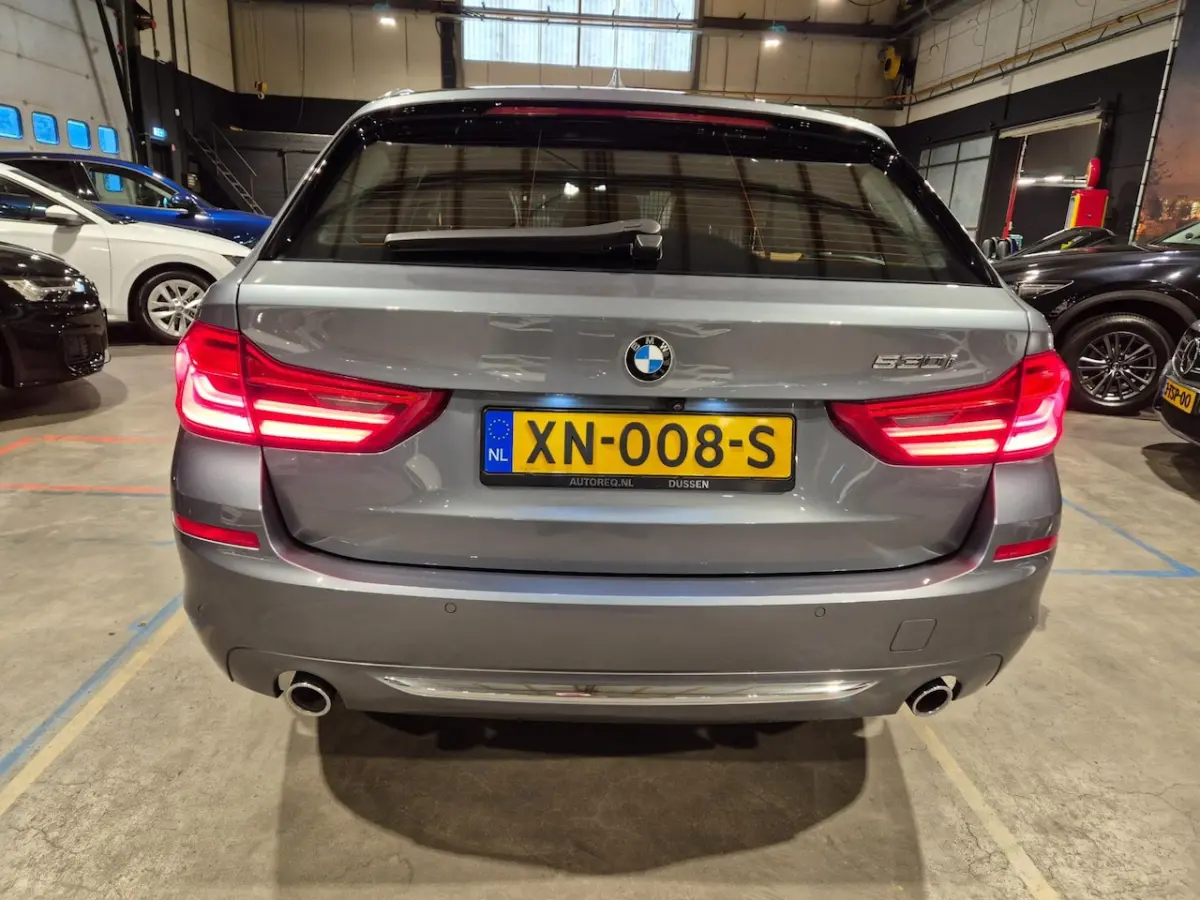 530i High Executive Edition - Panoramadak - HeadUp - Adapt Cruise - Ambiancelight - Memory
