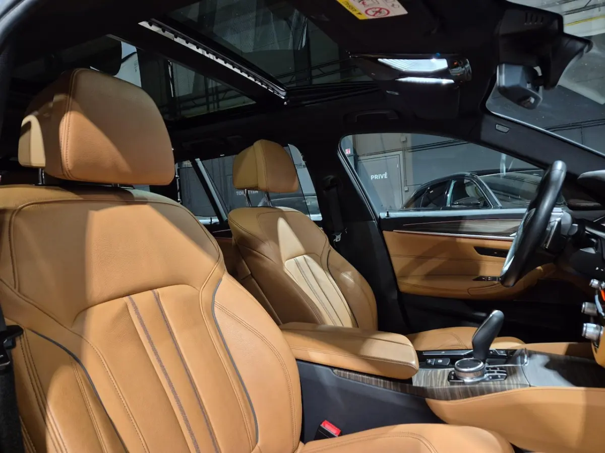 530i High Executive Edition - Panoramadak - HeadUp - Adapt Cruise - Ambiancelight - Memory