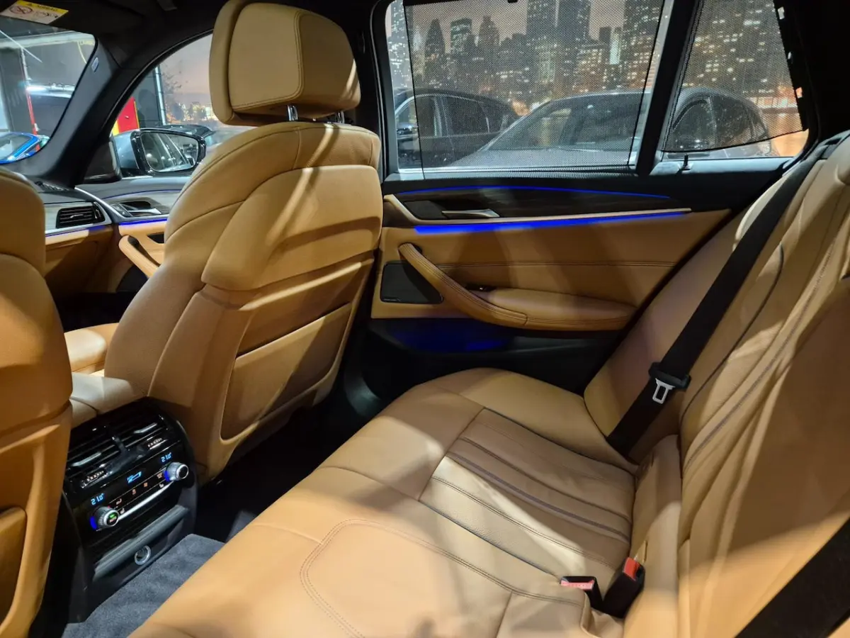 530i High Executive Edition - Panoramadak - HeadUp - Adapt Cruise - Ambiancelight - Memory