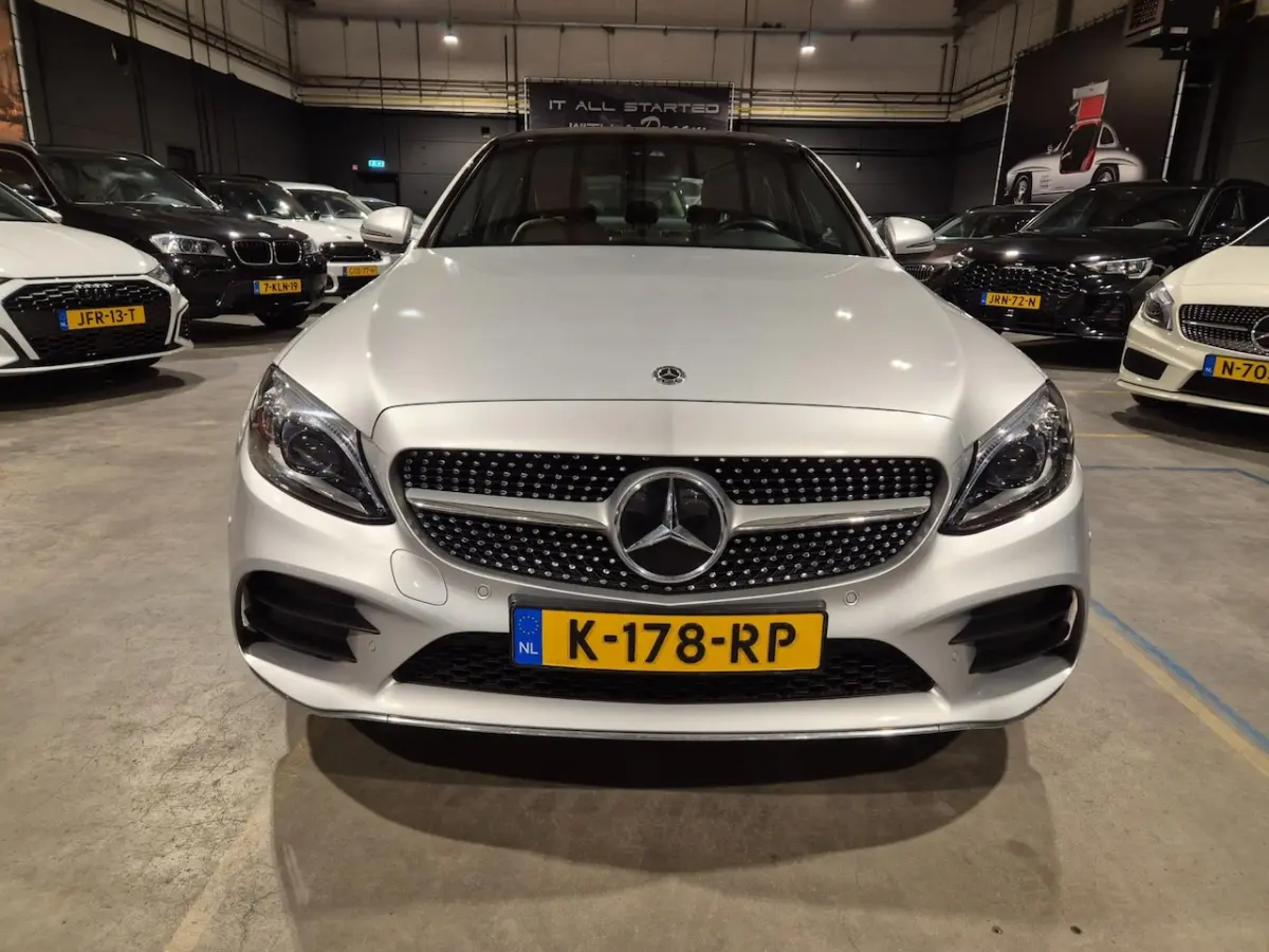 180 Business Solution AMG - Panoramadak - Leder - Navi - Camera - NL Auto - Incl BTW