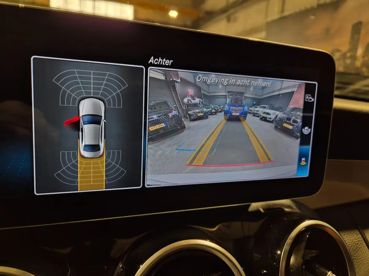 180 Business Solution AMG - Panoramadak - Leder - Navi - Camera - NL Auto - Incl BTW