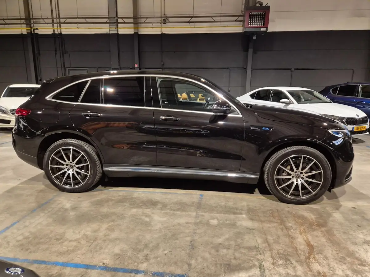 400 4MATIC Business Solution AMG 80 kWh - SOH 96% - Ambiant light - Adapt Cruise - NL Auto