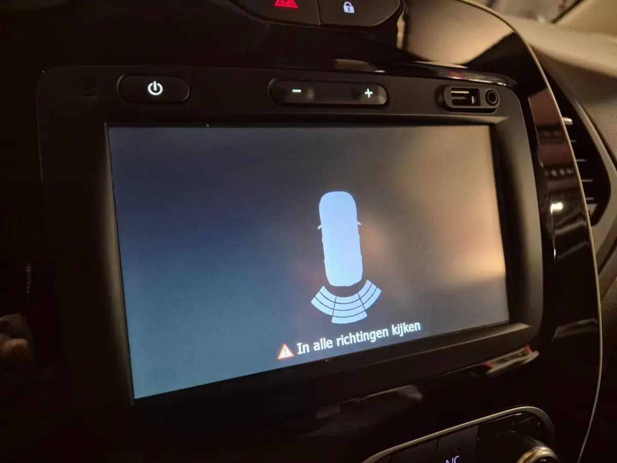 0.9 TCe Intens - Navigatie - PDC - Airco - Cruise Control - 39000 km