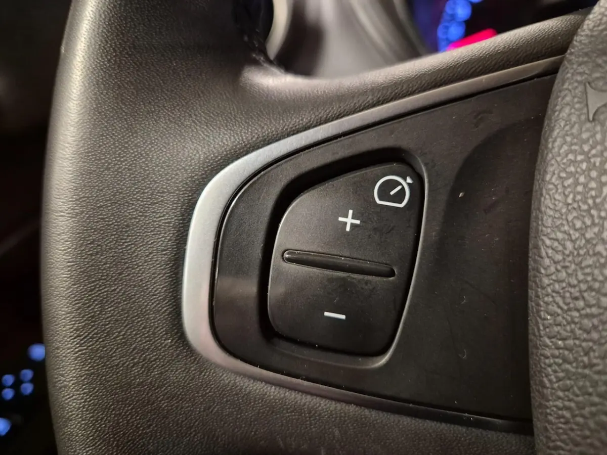 0.9 TCe Intens - Navigatie - PDC - Airco - Cruise Control - 39000 km