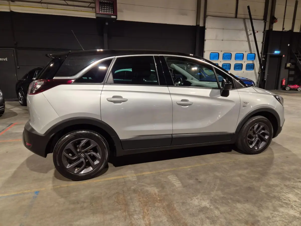 1.2 Turbo 120 Jaar Edition - 110 pk - CarPlay - Cruise - Stoelverwarming - Incl BTW