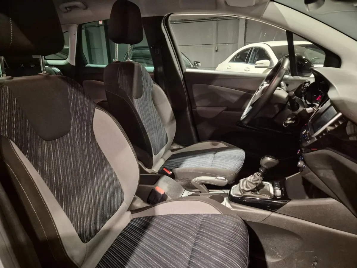 1.2 Turbo 120 Jaar Edition - 110 pk - CarPlay - Cruise - Stoelverwarming - Incl BTW