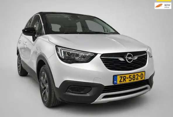 1.2 Turbo 120 Jaar Edition - 110 pk - CarPlay - Cruise - Stoelverwarming - Incl BTW