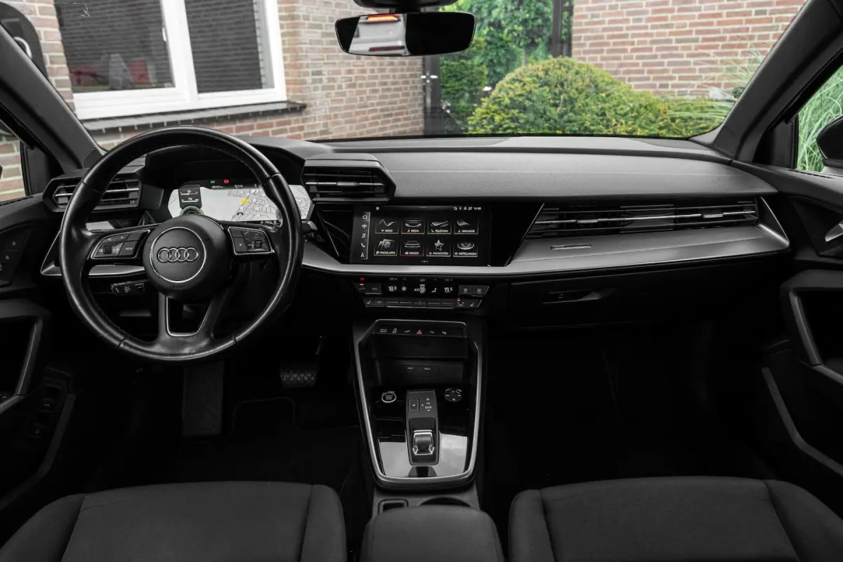 40 TFSI e Business Edition 204 PK Ambiance Adaptive Keyless Elek.Klep Stoelverwarming 17''